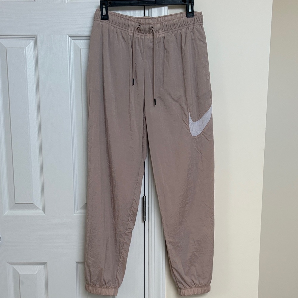 Nike Men's Beige Jogger Pants